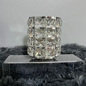 Square crystal and sliver make up brush holder.